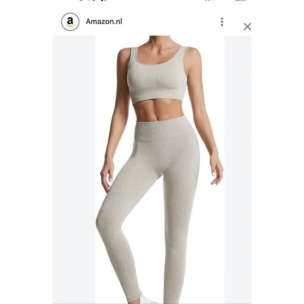 Amazon ribbed seamless workoutβset size small leggings bra taupe